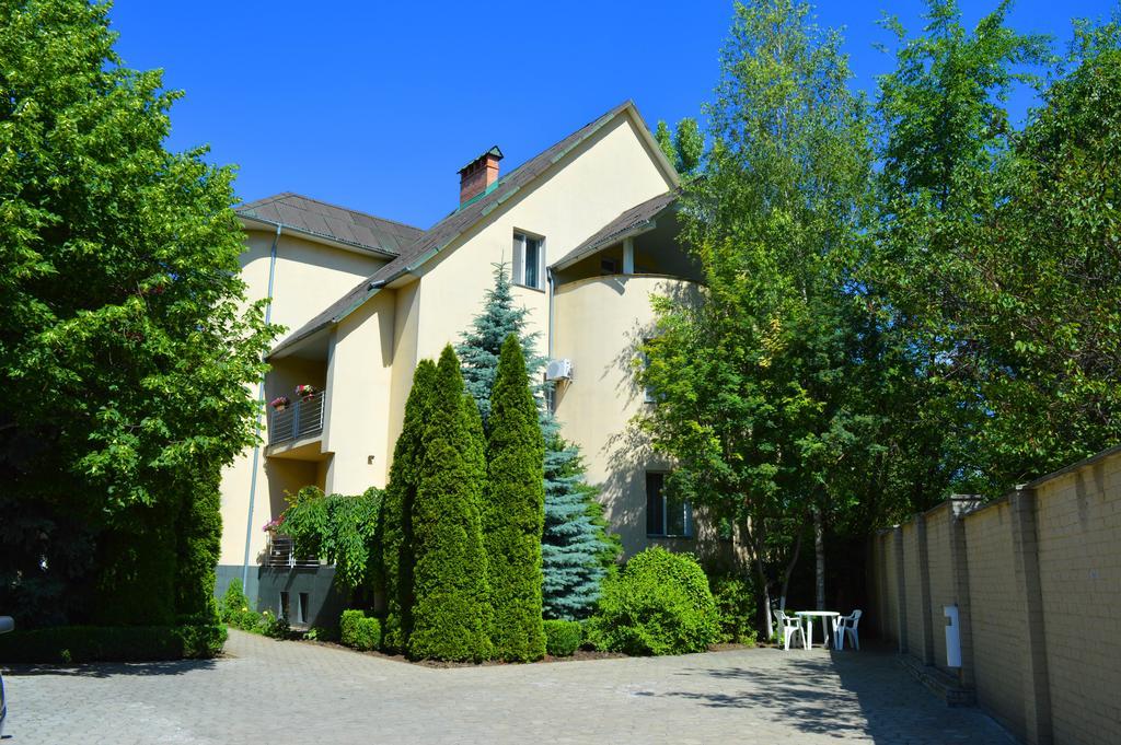 Mini Chisinau Hotel Extérieur photo